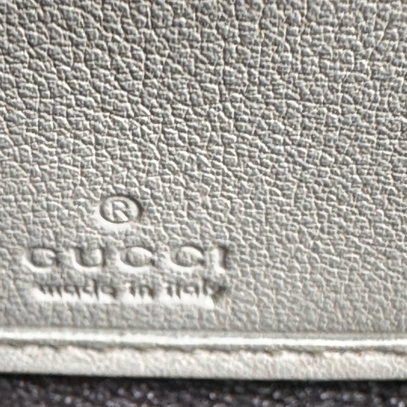 Gucci Gray Embossed Wallet - Picture 8 of 9